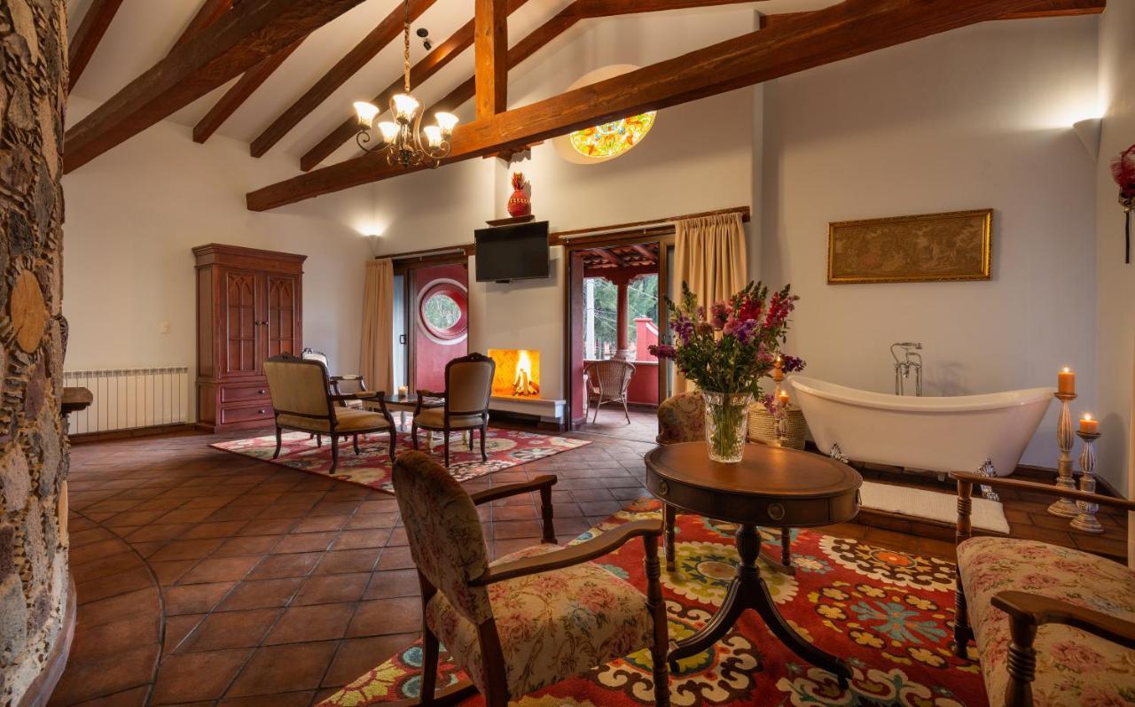 Hotel Boutique Casa Colorada 파츠쿠아로 외부 사진